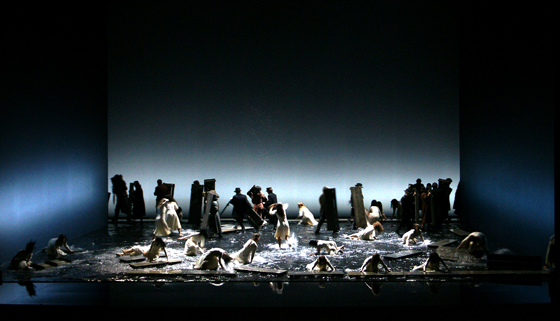 OPÉRA : Katia Kanbanovà Surtitré Français Porte d'entrée rêvée dans l'univers de Janacek, découvrez cette tragédie autour d'un personnage féminin profondément humain.